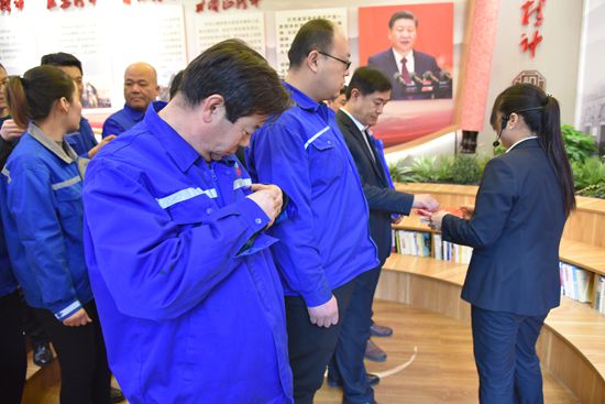 抓實主題教育 筑牢信仰之基 ——集團機關(guān)黨支部、重山思沃瑞全體黨員走進“初心學(xué)堂”參觀學(xué)習(xí)68