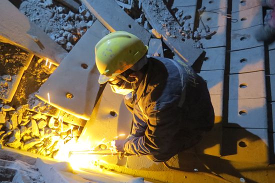 大修進(jìn)行時，這里有一群可愛的重山人......（二）30