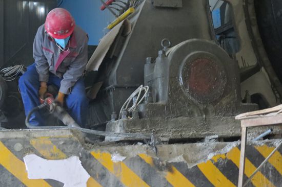 大修進(jìn)行時，這里有一群可愛的重山人......（二）30