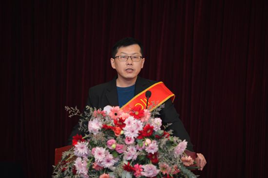 “致良知”引領(lǐng)企業(yè)發(fā)展新輝煌 集團(tuán)隆重召開(kāi)2020年工作會(huì)議11