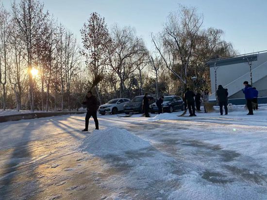 大修進(jìn)行時(shí)，這里有一群可愛(ài)的重山人......41