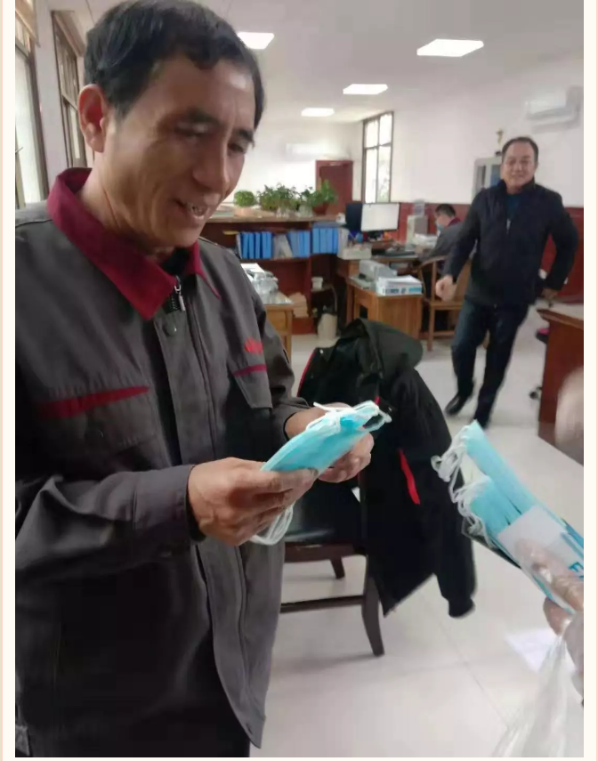 重山集團(tuán)召開緊急會議 ，安排部署疫情防控工作95