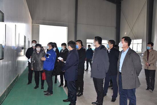 省發(fā)改委到集團(tuán)調(diào)研32