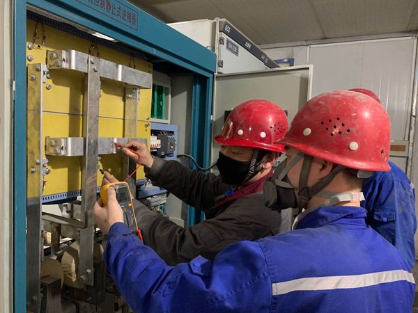 博觀而約取 厚積而薄發(fā) ——記黃驊三陽電氣班長馮保偉89