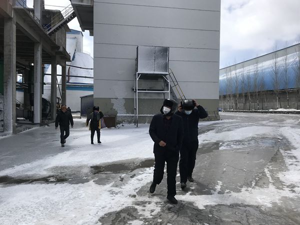 旗應(yīng)急管理局到魯蒙公司安全檢查15