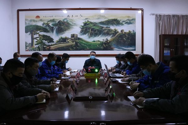 集團(tuán)領(lǐng)導(dǎo)到魯蒙公司指導(dǎo)工作23