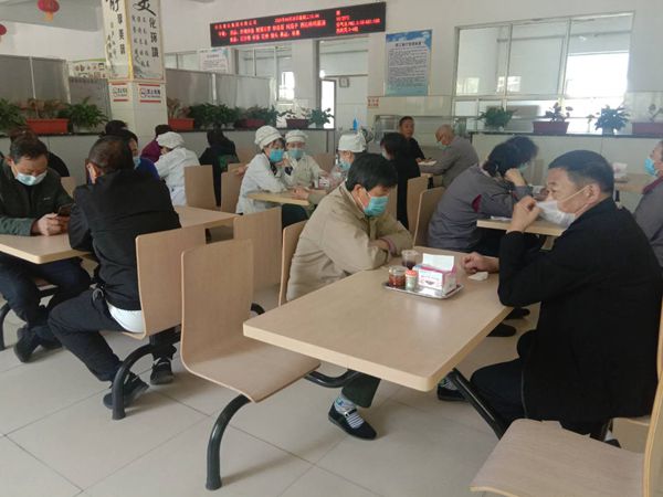 集團(tuán)辦公室召開工作會議3