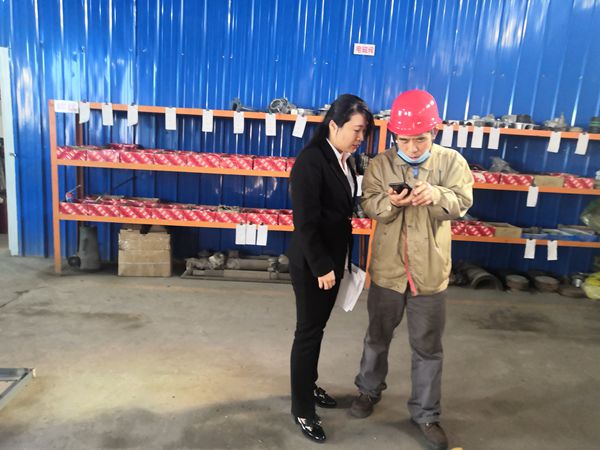 黨建督查 助推企業(yè)黨建工作上水平——集團(tuán)黨總支開展4月份黨建工作督查93