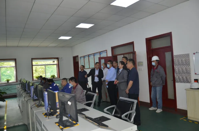 陜西航天建設(shè)集團(tuán)、齊魯現(xiàn)代產(chǎn)業(yè)研究院到魯中水泥參觀交流35