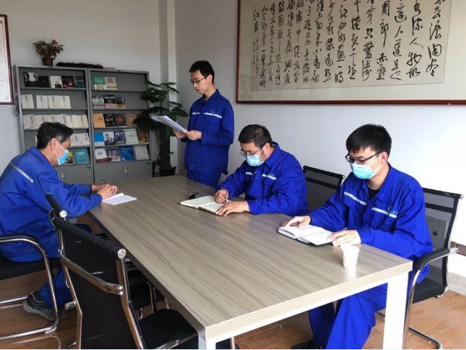 重山光電組織全員學(xué)習(xí)董事長(zhǎng)講話精神31