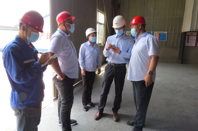 集團公司對鵬峰化工、黃驊三陽進行管理審核52