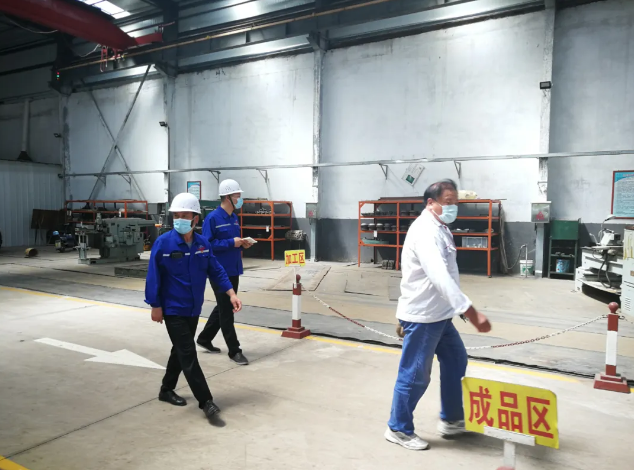 魯中水泥開(kāi)展聯(lián)合大檢查14