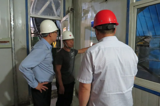 黃驊市應急管理局到黃驊三陽指導檢查98