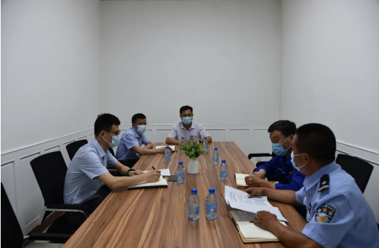 集團(tuán)召開總經(jīng)理辦公會(huì)議34