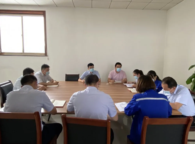 運(yùn)營(yíng)中心召開(kāi)工作會(huì)議53