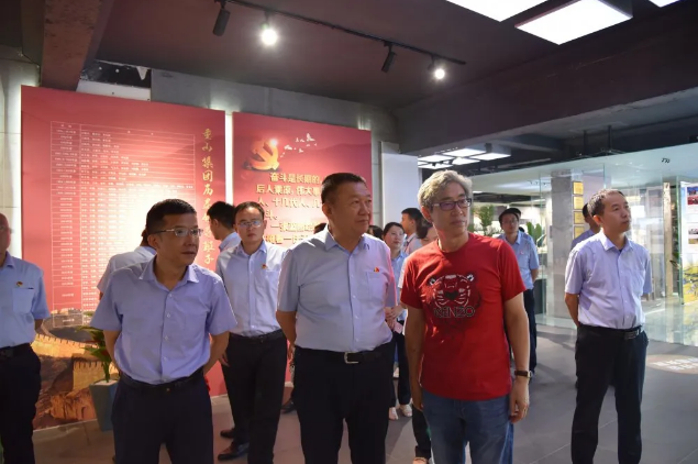 七河生物到集團(tuán)開(kāi)展開(kāi)放式組織生活35