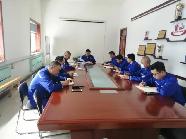 思沃瑞召開(kāi)勞動(dòng)防護(hù)用品專(zhuān)項(xiàng)治理會(huì)議45