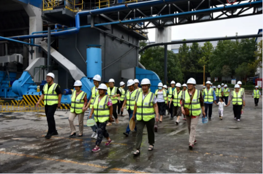 重山“企業(yè)開放日”順利啟動(dòng)100