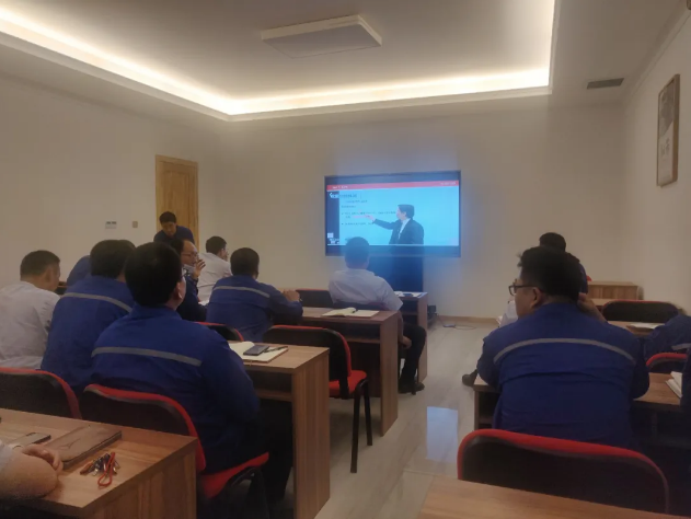 重山思沃瑞進(jìn)行“大學(xué)習(xí)、大培訓(xùn)、大考試”行動專項(xiàng)培訓(xùn)7